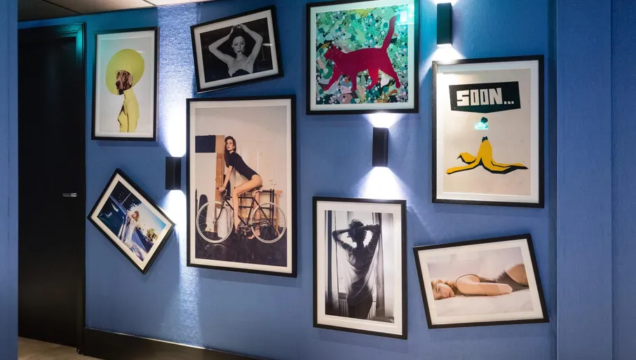 Gallery-style interior at The Albus Amsterdam