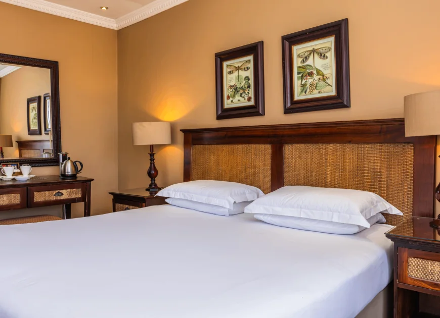 Guest room at Premier Hotel Anta Boga