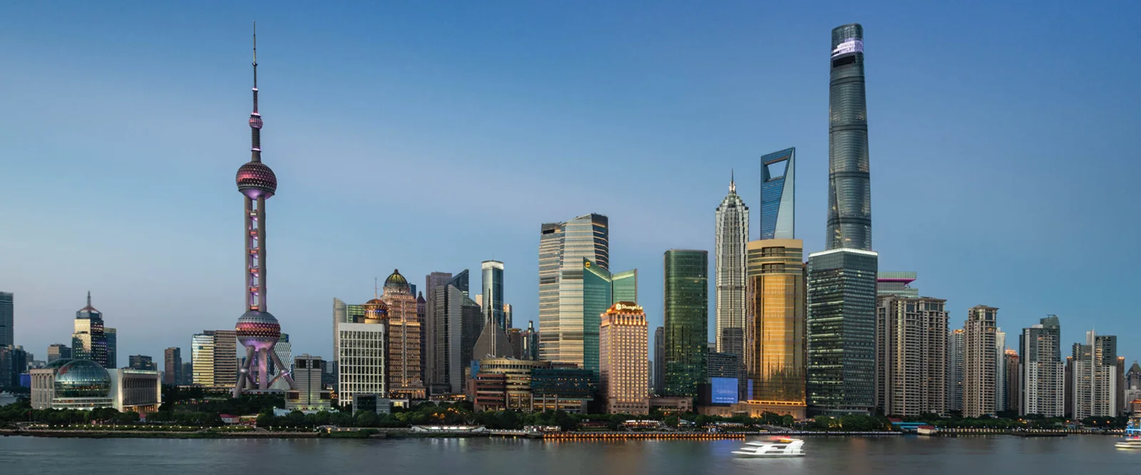 Hotel setting at Pudong Shangri-La, Shanghai