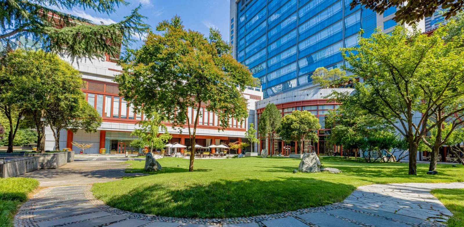 Hotel setting at Shangri-La Xian