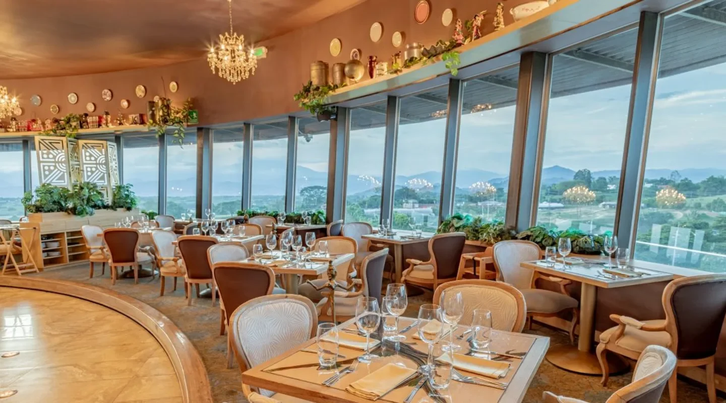 Panoramic restaurant at Sonesta Hotel Pereira
