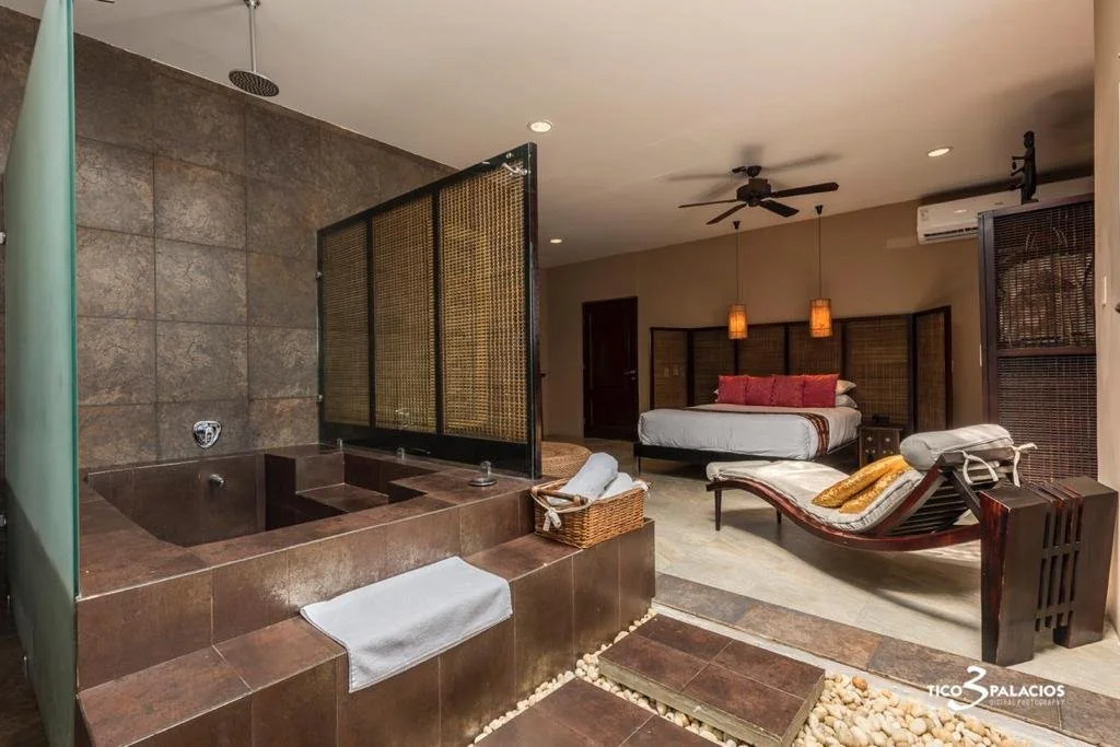 Guest room at Casa Harb