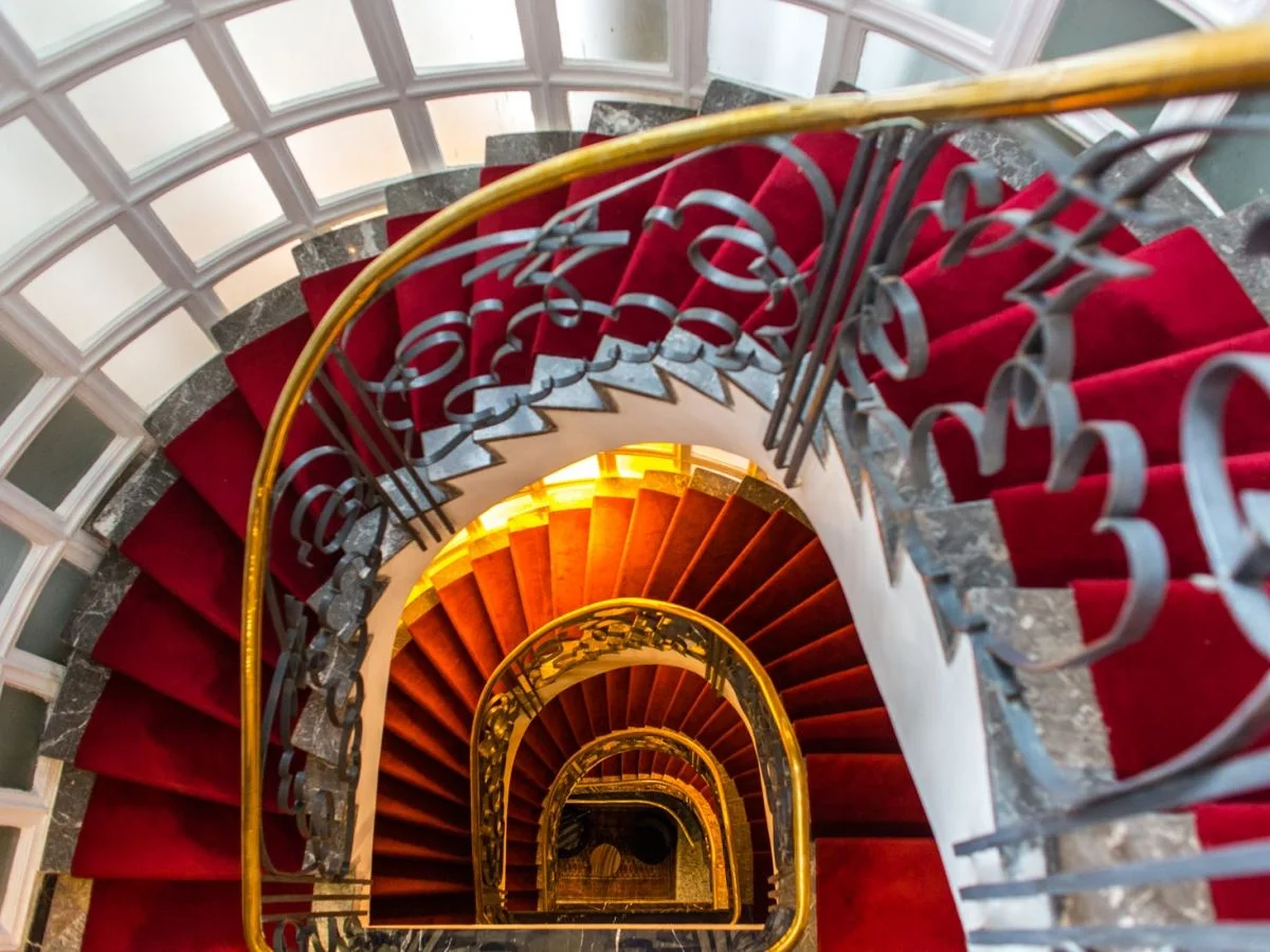 Decorative staircase at Hotel & Spa Le Doge
