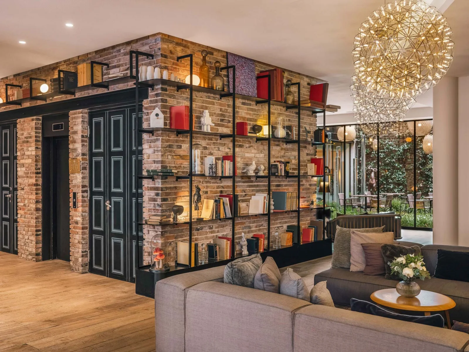 Lobby at Balthazar Hôtel & Spa in Rennes