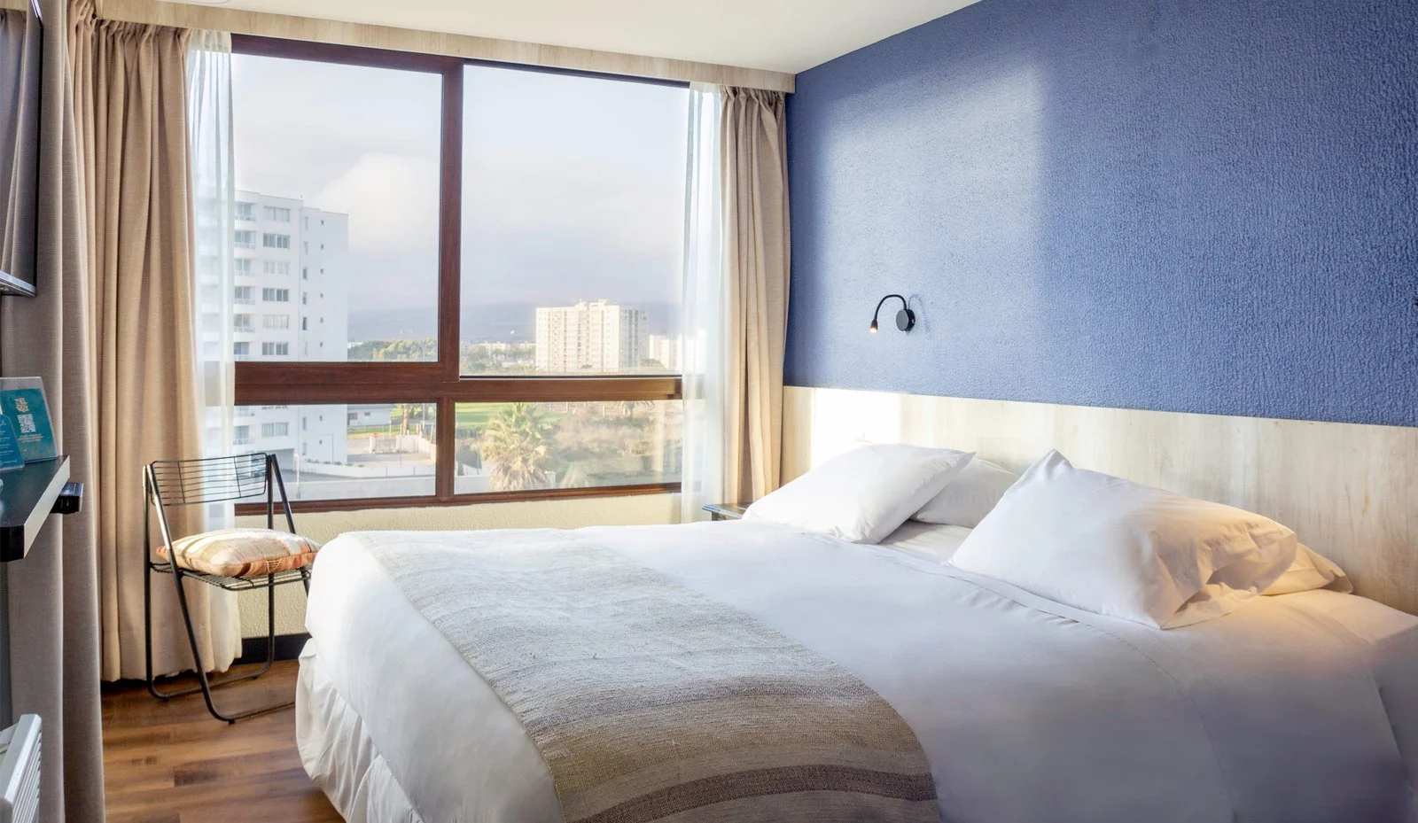 Guest room at Hotel Club La Serena