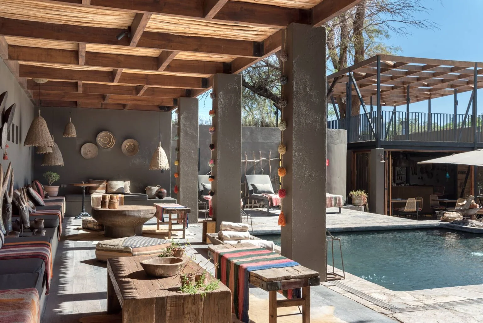 Courtyard and pool at Hotel Desértica