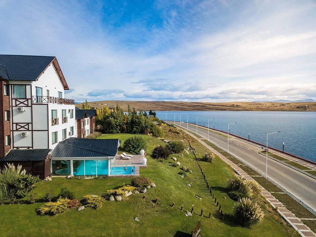 Xelena Hotel and Suites overlooking Lake Argentino