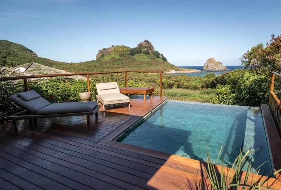 Pool terrace overlooking Sueste Bay at Pousada Maravilha