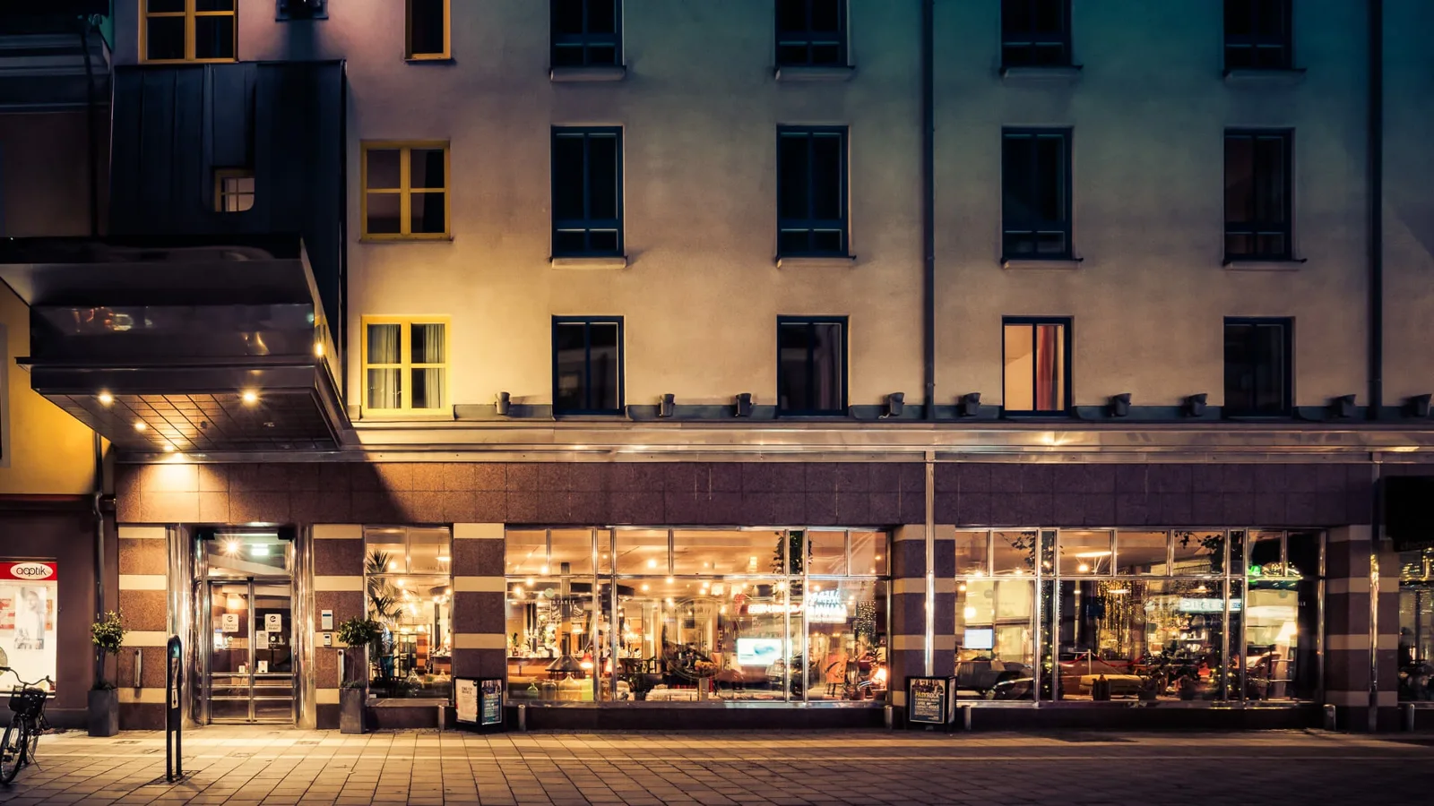 Clarion Hotel Örebro exterior