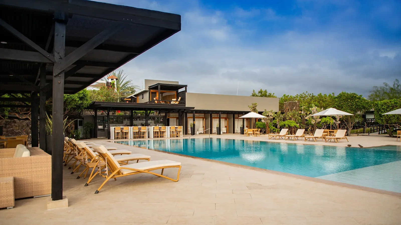 Pool and grounds at Finch Bay Galápagos Hotel