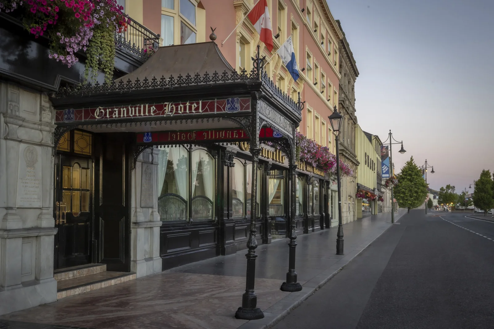 Granville Hotel exterior