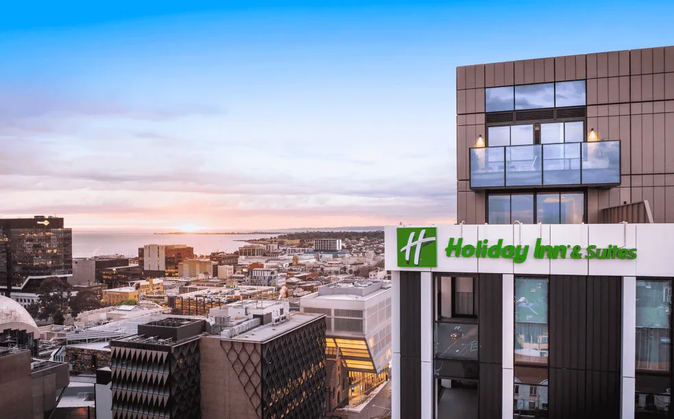 Exterior of Holiday Inn & Suites Geelong