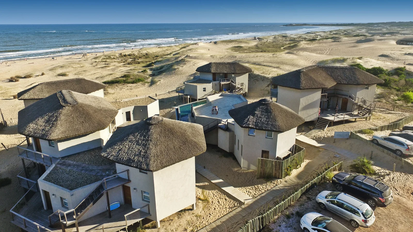 Coastal buildings at Maradentro Apart & Suites