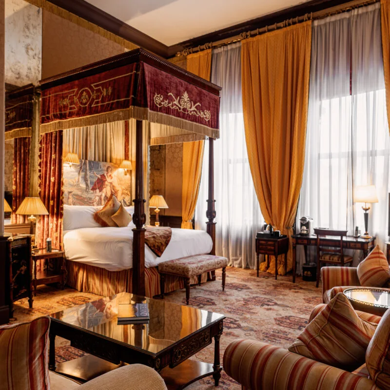 Heaney Suite at The Merchant Hotel