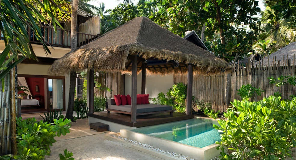 Private pool suite at Anantara Rasananda