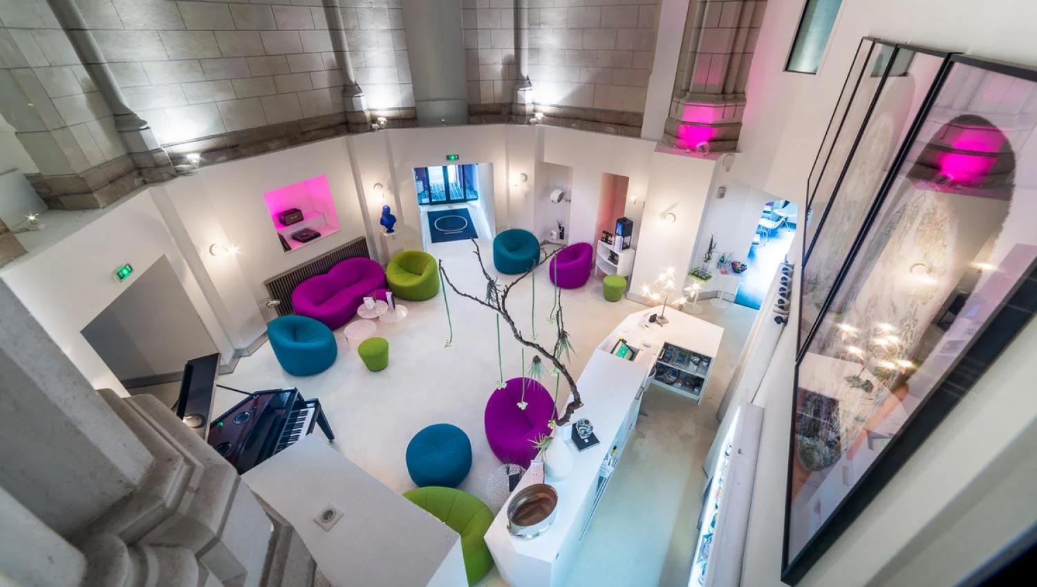 Former chapel lobby at SŌZŌ Hôtel in Nantes