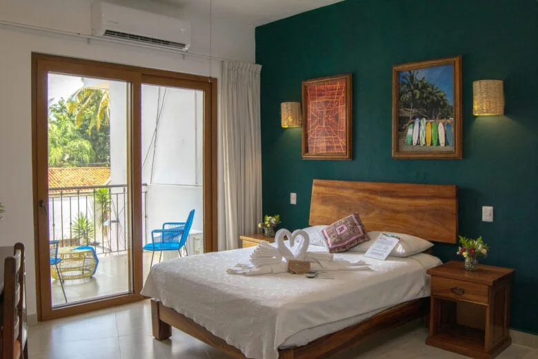 Guest room at Hotelito Los Sueños