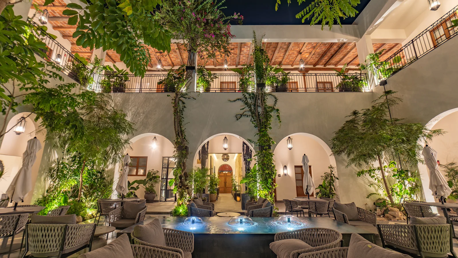 Courtyard at Pueblo Bonito Vantage Centro Histórico Mazatlán